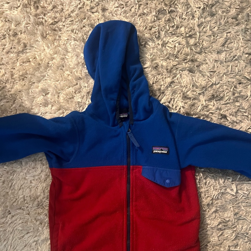Boys Patagonia Micro fleece 5T Jacket